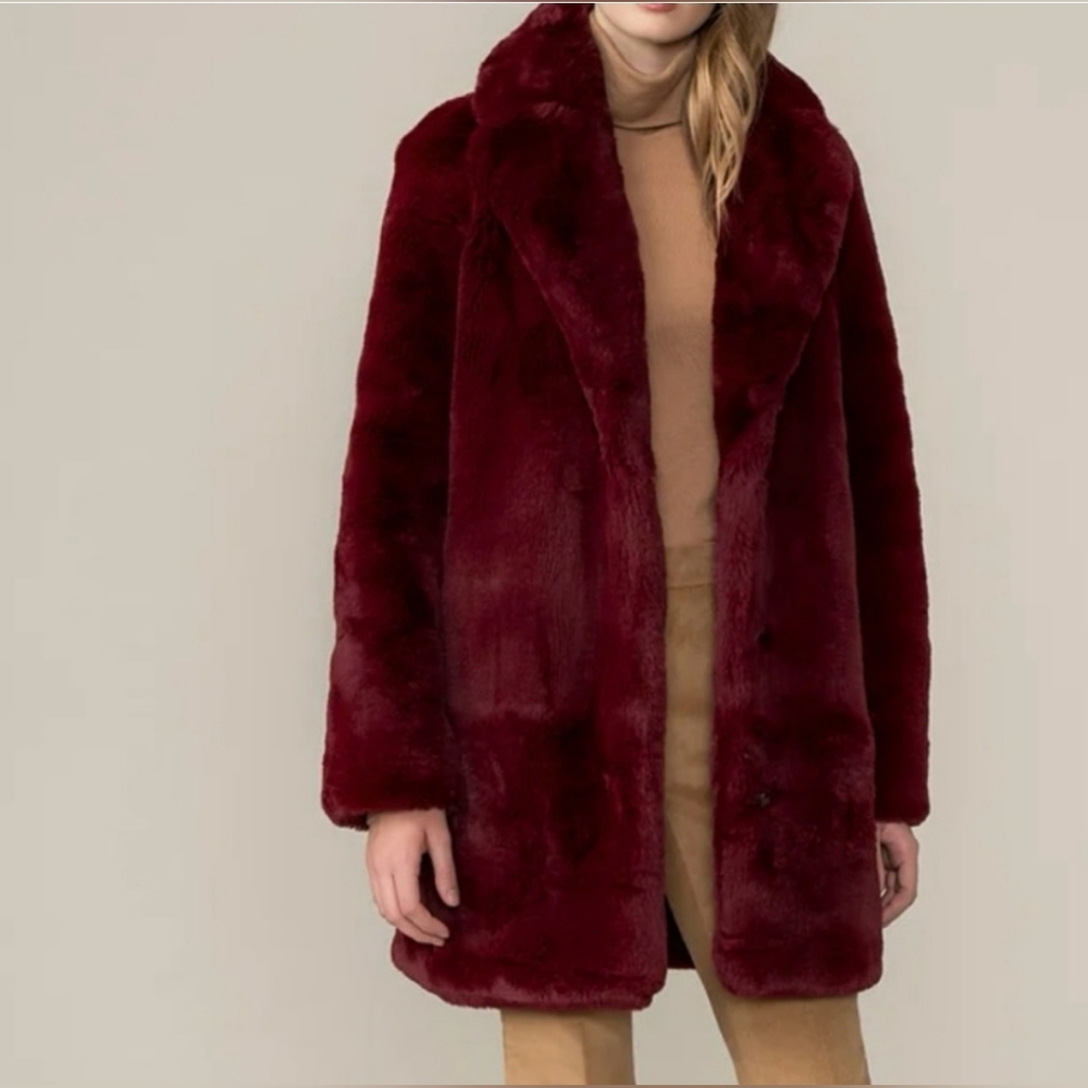 SOIA & KYO Renada Faux Fur Coat in Oxblood Size Small NEW NO TAG - Picture 1 of 14